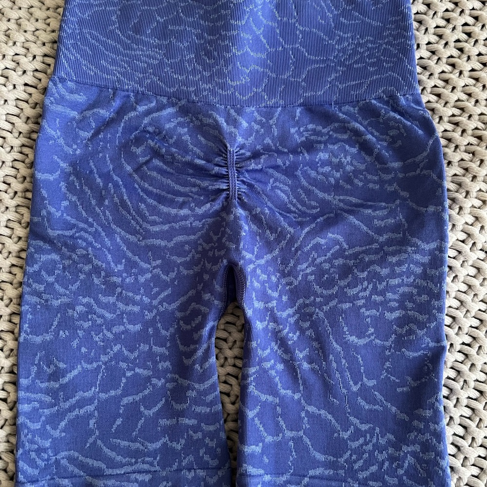 Gymshark biker shorts in Court Blue